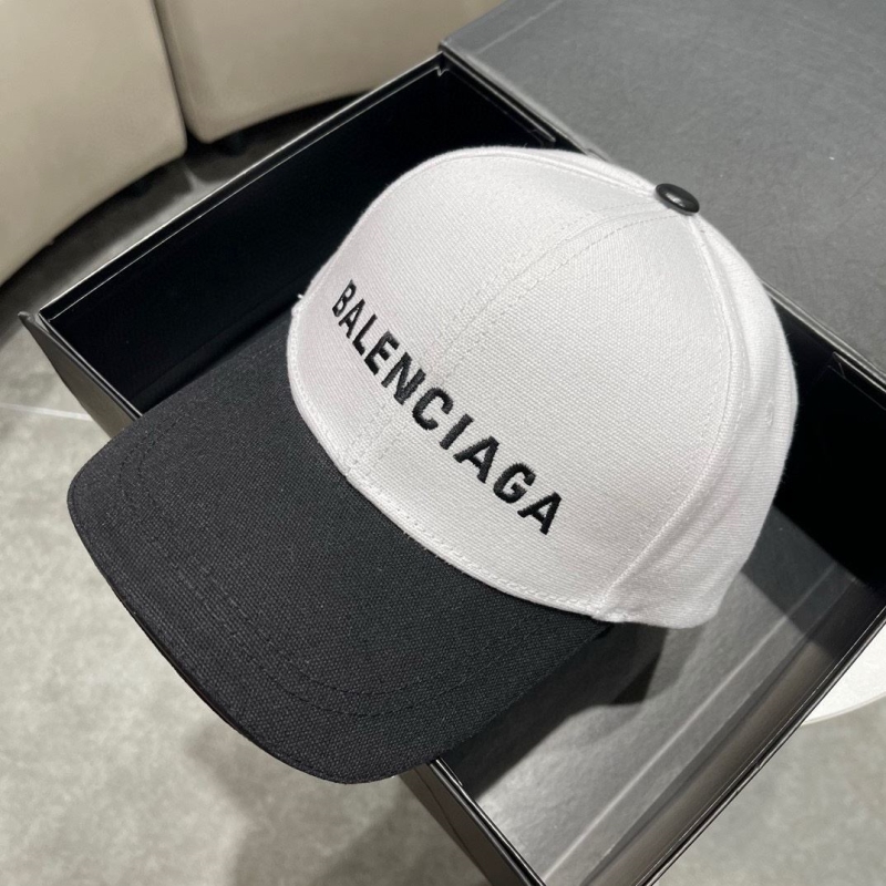 BALENCIAGA